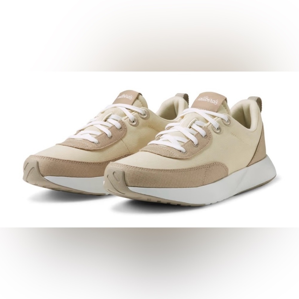 Allbirds Women’s Courier Sneaker, Cream/Beige, size 9, Brand New in box